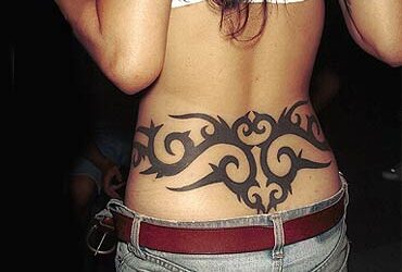 Legislatura porteña obliga a tatuadores y clientes aplicación de vacuna contra Hepatitis B