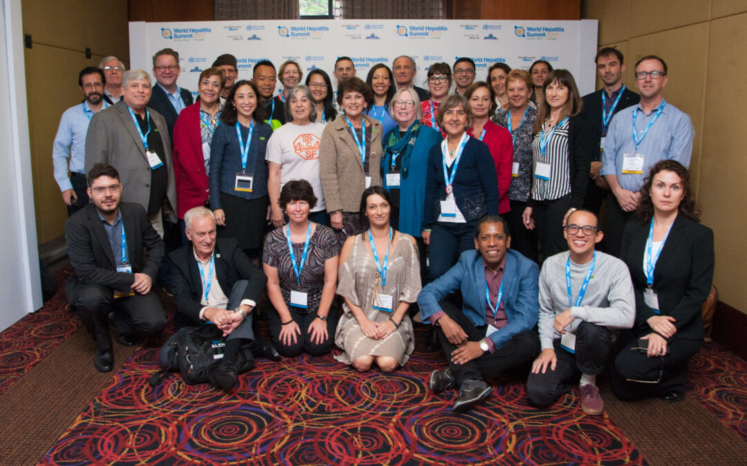Lazos de cooperación en World Hepatitis Summit 2017 –