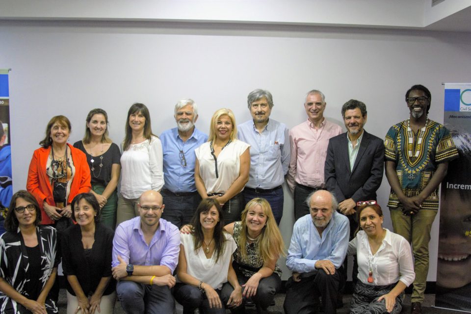 Marcelo Vila OPS/OMS Argentina, Julia Anciola Unicef Argentina,Kurt Frider Fundación Huesped, Javier Vilosio CADIME,Carolina Meijón HepaRed LAC,Carlos Passarelli ONUSIDA,María Eugenia de Feo Fundación HCV Sin Fronteras, Carlos Alvarez,Asociación Xangó ,Mariela Cereceda Identidad PM - Centro de Tratamiento de Adicciones, Cecilia Centurión, Todos Frente al Chagas y Salud Para Todos,Susana Grosso Fadepof, Hector Freilij Asociación Civil Carlos Chagas, Susana Samper Fundación Iniciar for Global Action